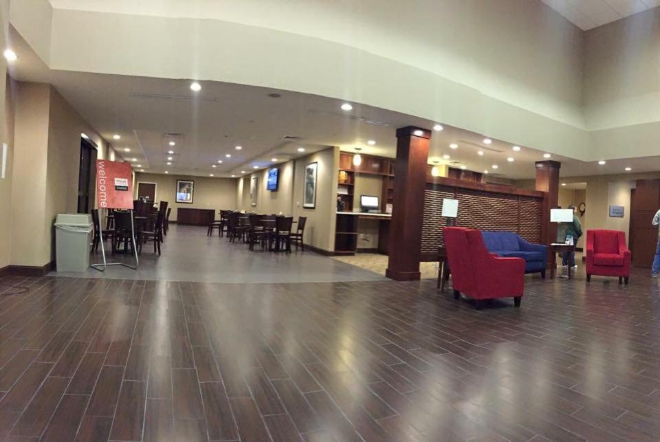 Comfort Suites - Dodge City Zewnętrze zdjęcie