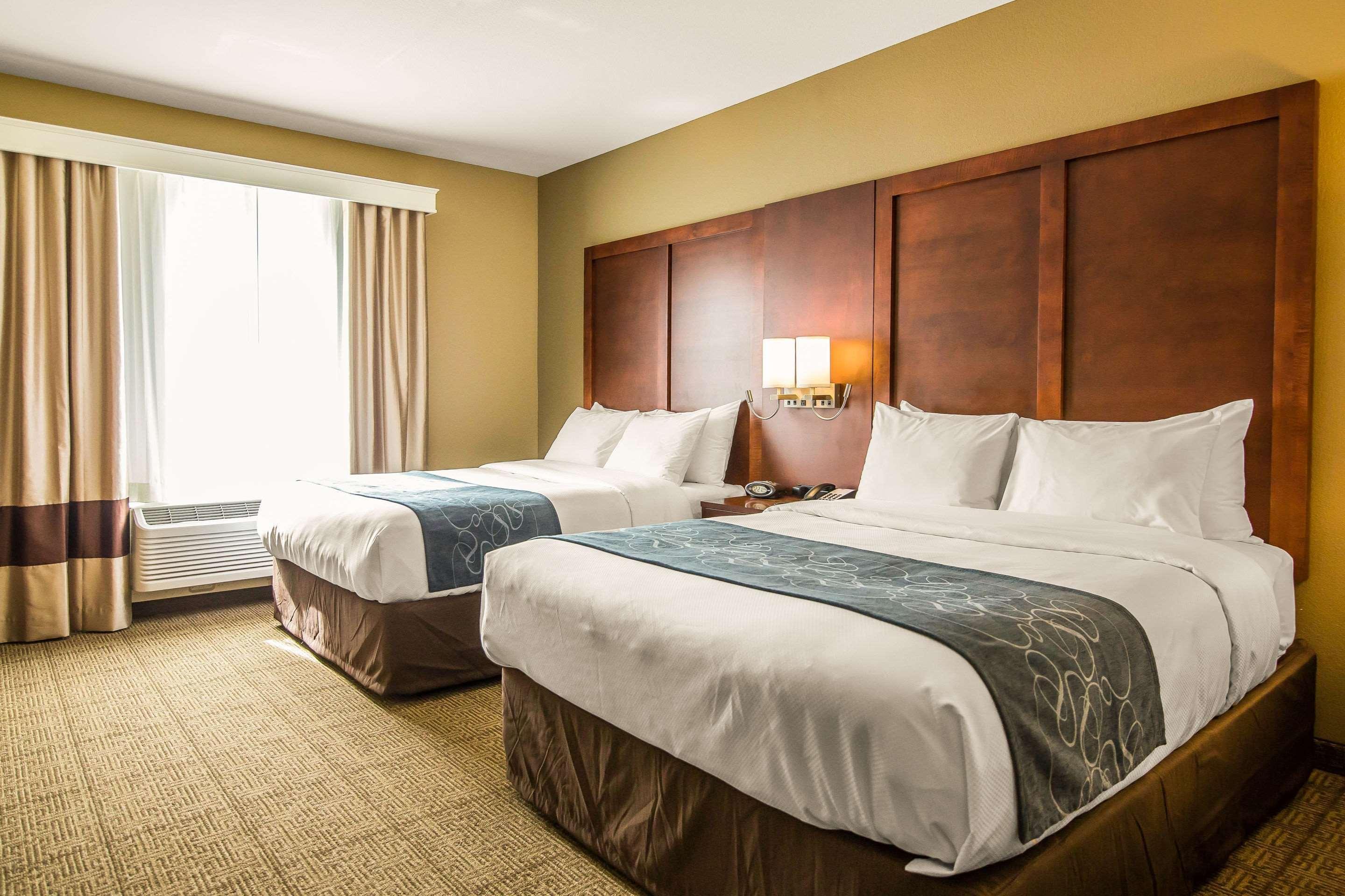Comfort Suites - Dodge City Zewnętrze zdjęcie