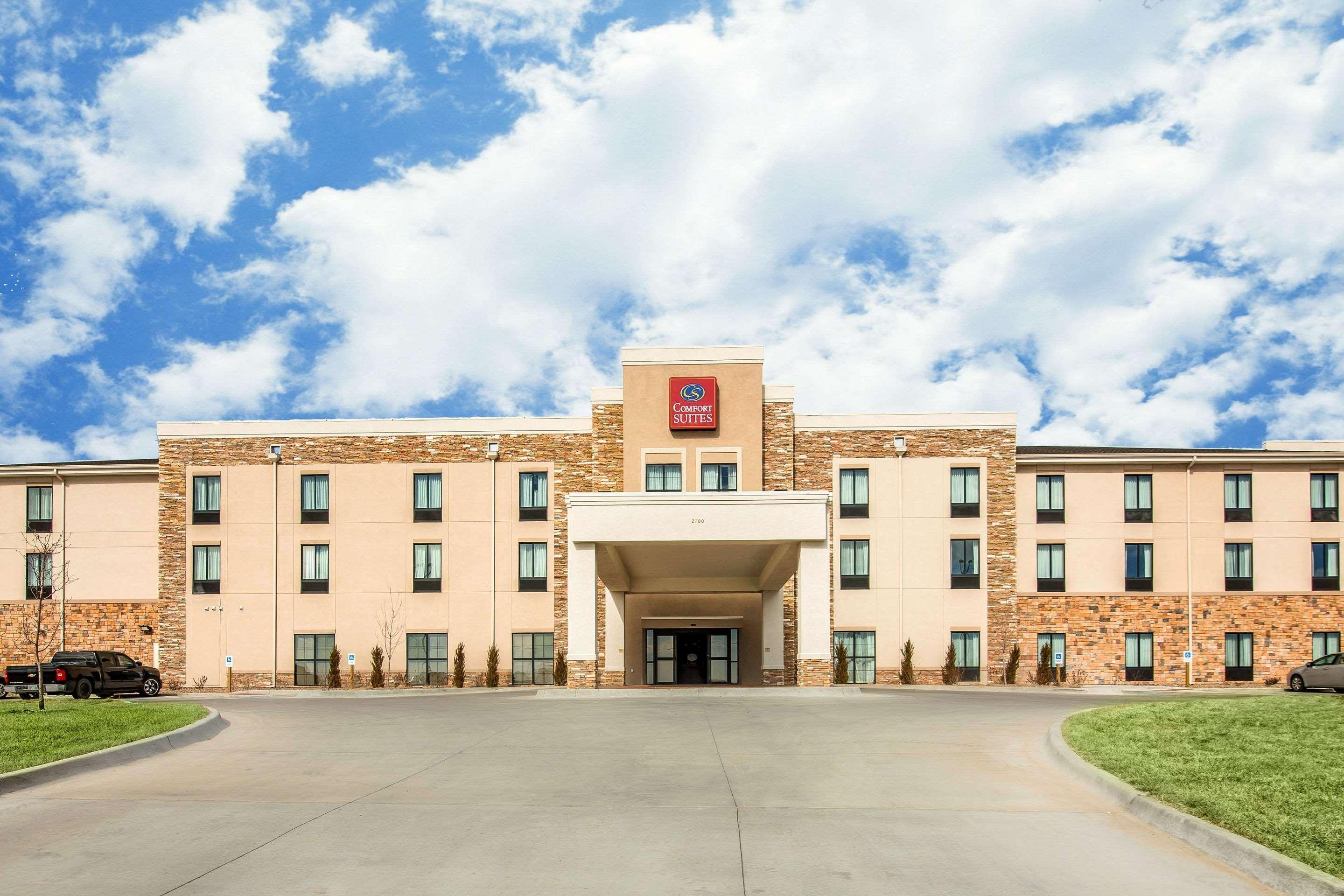 Comfort Suites - Dodge City Zewnętrze zdjęcie