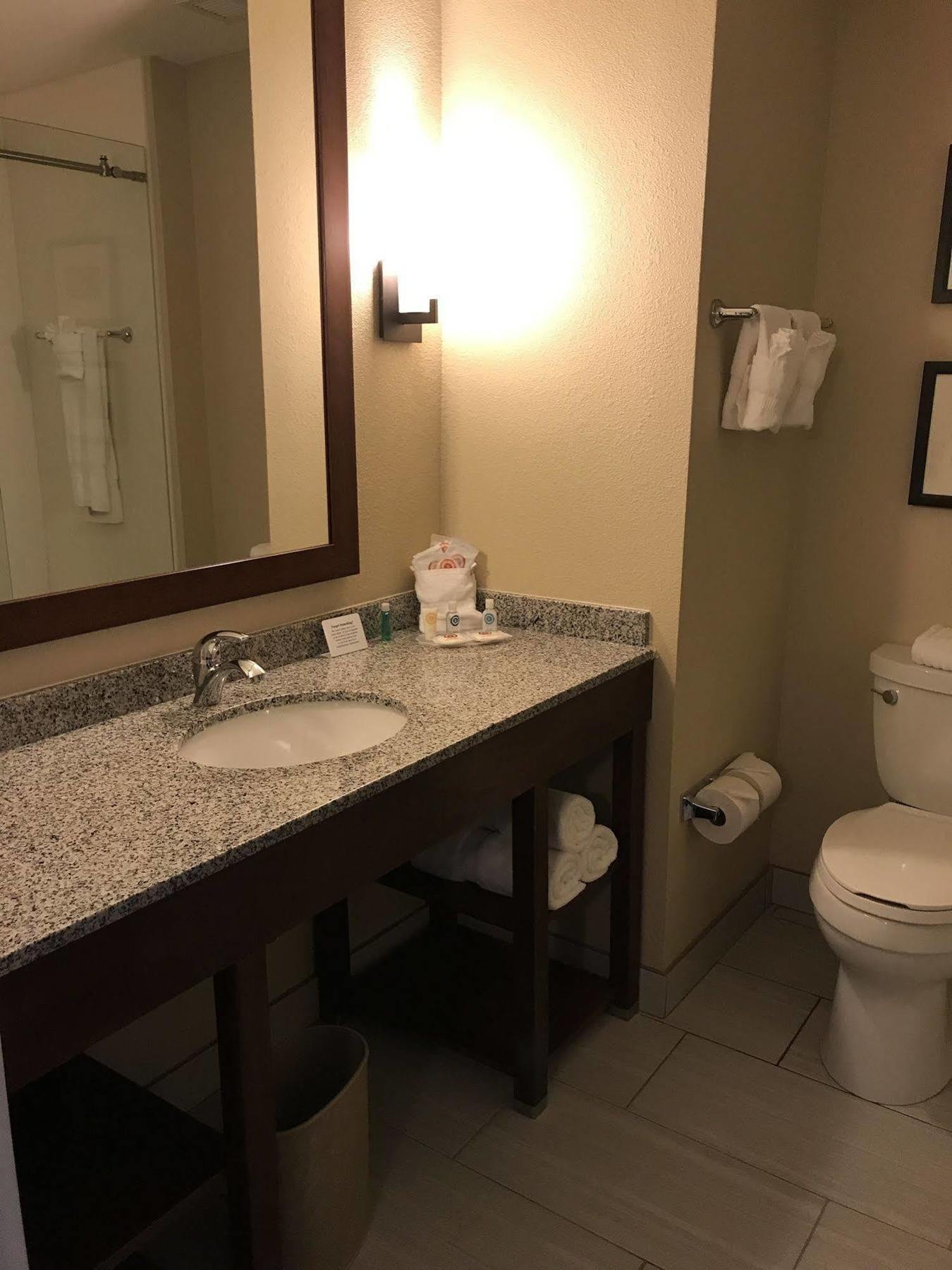 Comfort Suites - Dodge City Zewnętrze zdjęcie